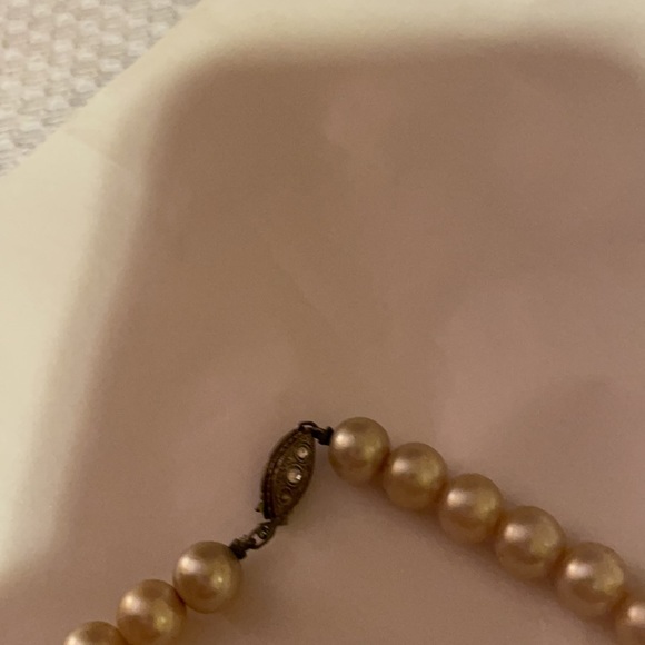 Lady ellen faux vintage pearls - Picture 4 of 4